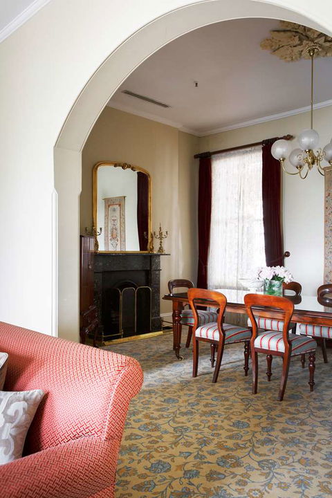 The Hotel Windsor - Accommodation Yamba 11