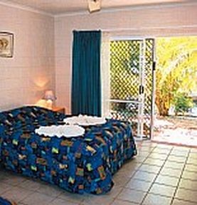 Colonial Palms Motor Inn - Accommodation Yamba 0