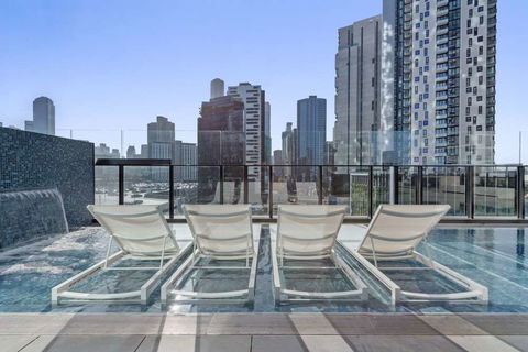 Shadow Play Melbourne by Peppers - Accommodation Yamba 7