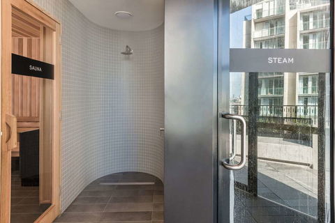 Shadow Play Melbourne by Peppers - Accommodation Yamba 15