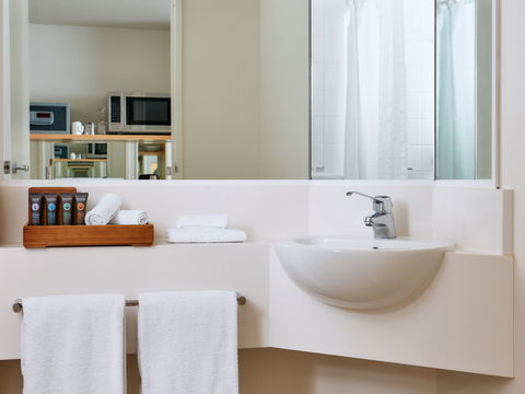 Mercure Melbourne Southbank - Accommodation Yamba 3