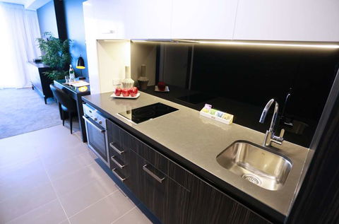 Alex Perry Hotel And Apartments - Accommodation Yamba 11