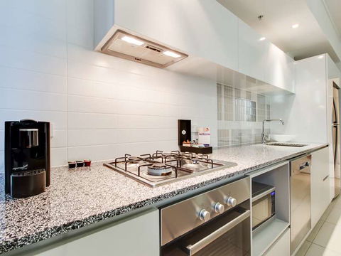 Alpha Mosaic Hotel - Accommodation Yamba 17
