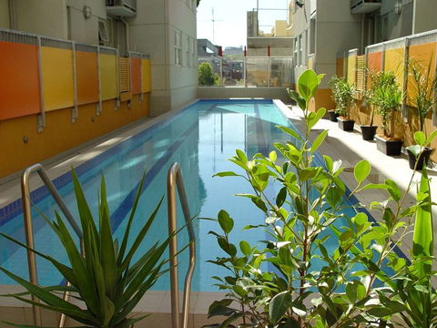 Arrow On Swanston - Accommodation Yamba 9