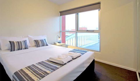 Arrow On Swanston - Accommodation Yamba 17