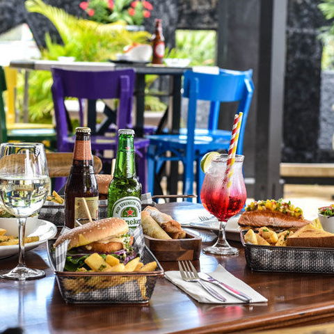 Alexandra Hills Hotel - Accommodation Yamba 9