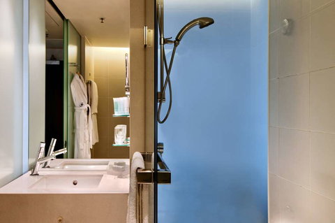 Hilton Sydney - Accommodation Yamba 7
