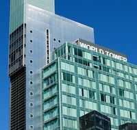 Meriton Suites World Tower - Accommodation Yamba