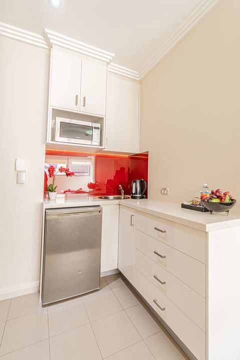 Best Western Plus Camperdown Suites - Accommodation Yamba 6