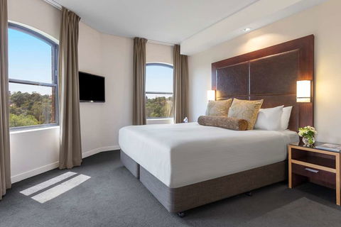 Amora Hotel Riverwalk Melbourne - Accommodation Yamba 11