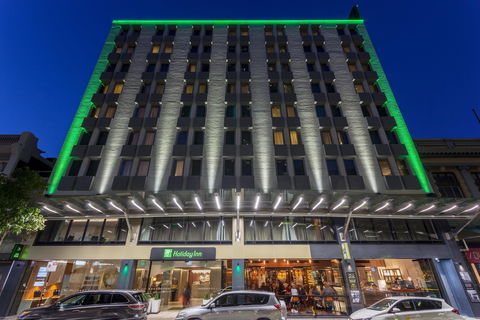 Holiday Inn Perth City Centre - Accommodation Yamba 0