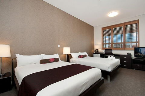 Adabco Boutique Hotel - Accommodation Yamba 0