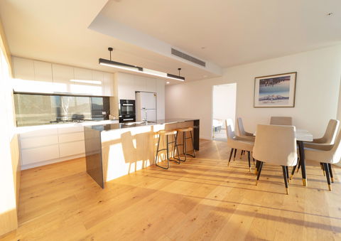 Arise Brisbane One - Accommodation Yamba 2