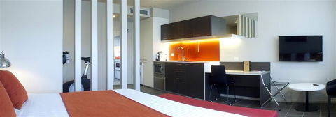 Abode Woden - Accommodation Yamba 1