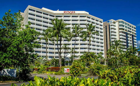 Rydges Esplanade Resort Cairns - Accommodation Yamba 0