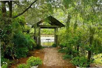 Kemeys Mountain Hideaway - Accommodation Yamba 0