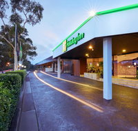 Holiday Inn Warwick Farm - Accommodation Yamba