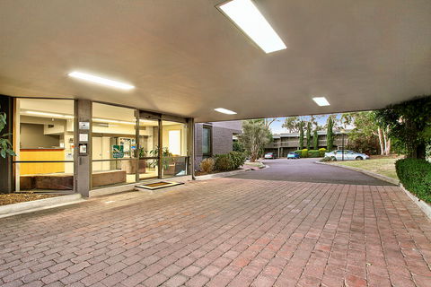 Knox International Hotel - Accommodation Yamba 0