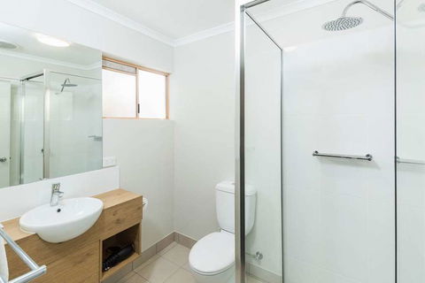 NIghtcap at Balaclava Hotel - Accommodation Yamba 0