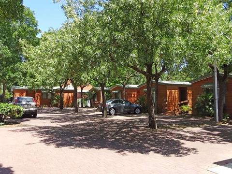 Adelaide Caravan Park - Accommodation Yamba 2