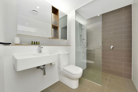 Astra Apartments MacQuarie Park - Accommodation Yamba 1