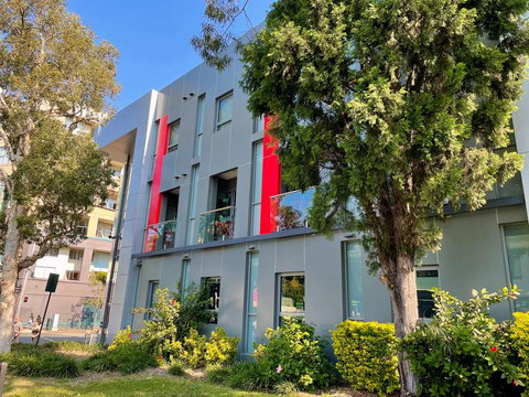 Best Western Plus Camperdown Suites - Accommodation Yamba 1