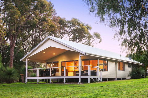 Acacia Chalets Margaret River - Accommodation Yamba 0