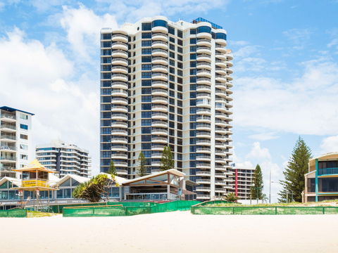 BreakFree Acapulco Resort - Accommodation Yamba 0