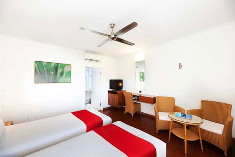 Ramada By Wyndham Cairns City Centre - Accommodation Yamba 2