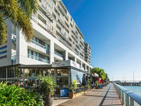 Sebel Cairns Harbour Lights - Accommodation Yamba 0
