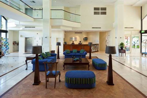 Mantra Esplanade - Accommodation Yamba 1