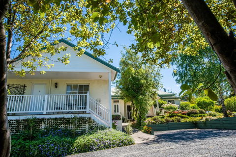 Yarra Gables Motel - Accommodation Yamba 1