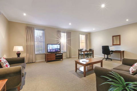 Lake Inn Ballarat - Accommodation Yamba 13