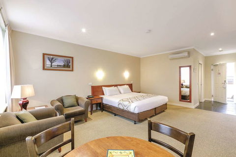 Lake Inn Ballarat - Accommodation Yamba 14