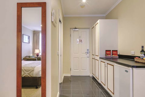 Lake Inn Ballarat - Accommodation Yamba 15