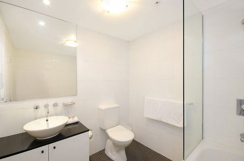 Astra Apartments Sydney CBD - Accommodation Yamba 3