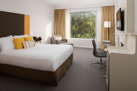 Rydges Bankstown - Accommodation Yamba 2