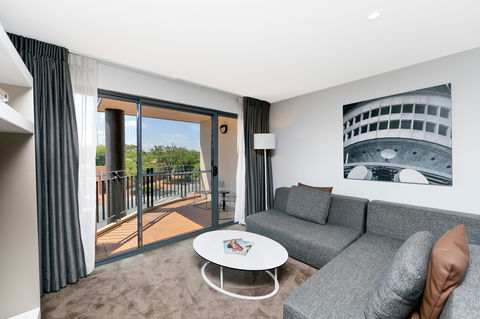 Astra Apartments The Griffin - Accommodation Yamba 4