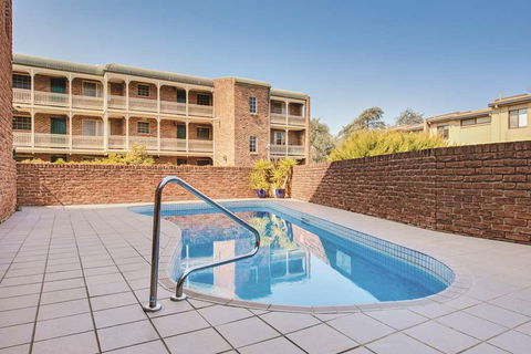 Adina Serviced Apts Canberra Kingston - Accommodation Yamba 11