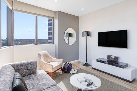 Meriton Suites Church Street, Parramatta - Accommodation Yamba 7