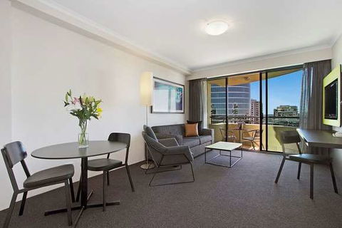 Mantra Parramatta - Accommodation Yamba 4