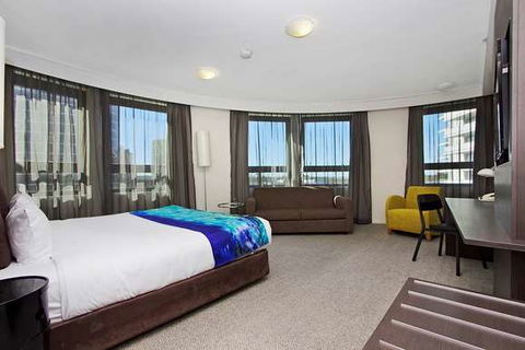 Mantra Parramatta - Accommodation Yamba 10