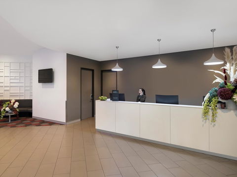 Mercure Sydney Bankstown - Accommodation Yamba 3