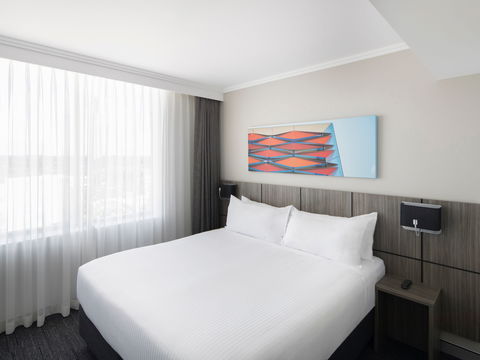 Mercure Sydney Bankstown - Accommodation Yamba 8