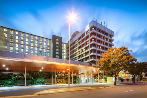 H on Smith Hotel - Accommodation Yamba 0