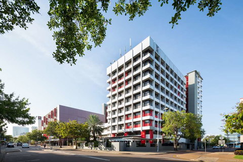 H on Smith Hotel - Accommodation Yamba 1