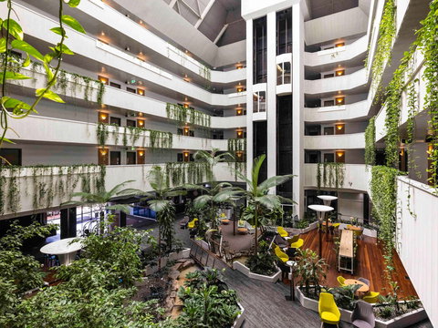 Novotel Darwin Atrium - Accommodation Yamba 0