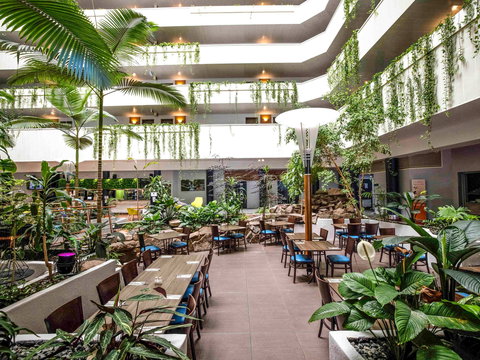 Novotel Darwin Atrium - Accommodation Yamba 12
