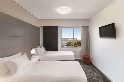 Adina Apartment Hotel Darwin Waterfront - Accommodation Yamba 6