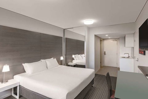 Adina Apartment Hotel Darwin Waterfront - Accommodation Yamba 9